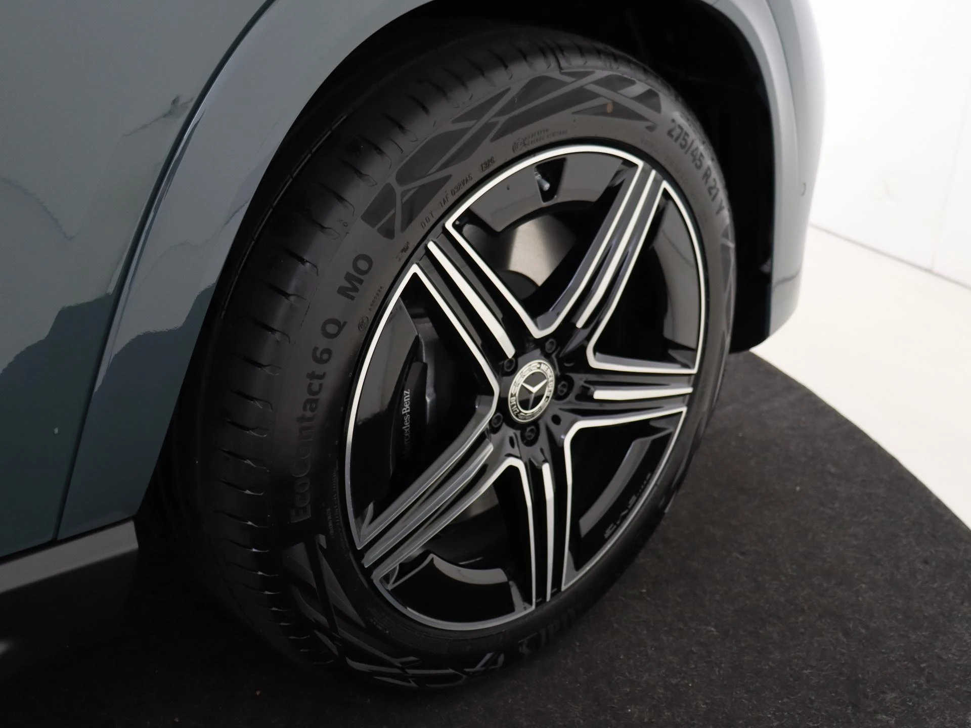 Mercedes-Benz-GLE-image-31