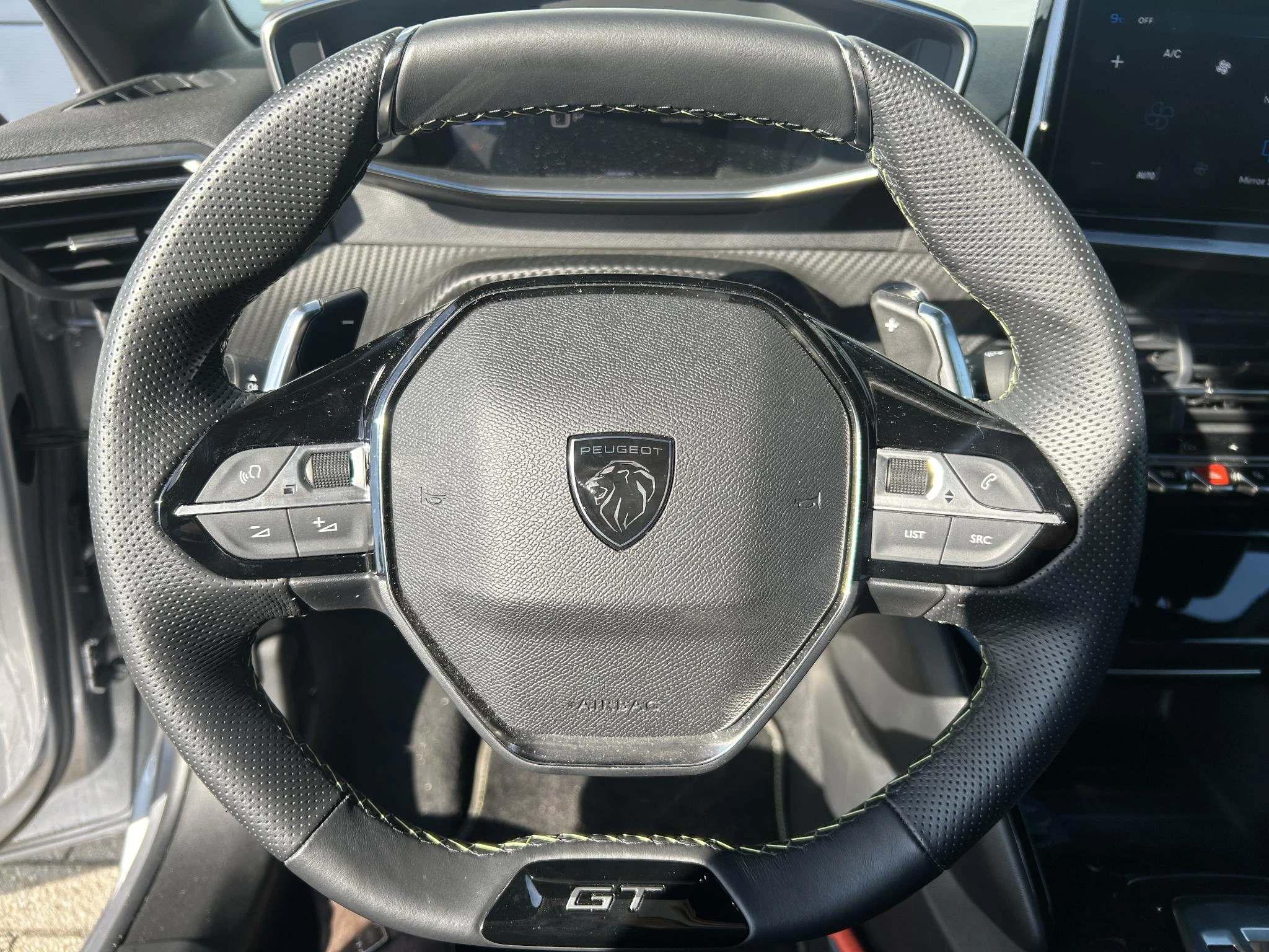 Peugeot-208-image-10