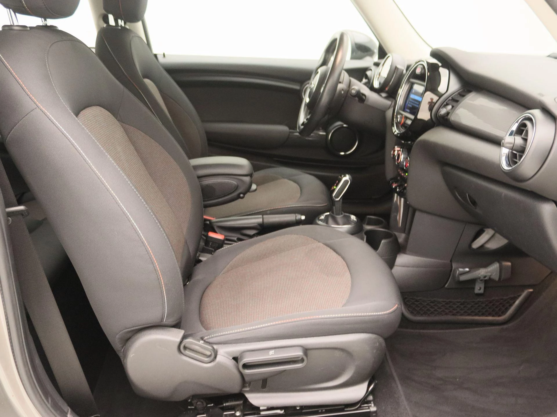 MINI 3-deurs 1.5 Cooper Salt