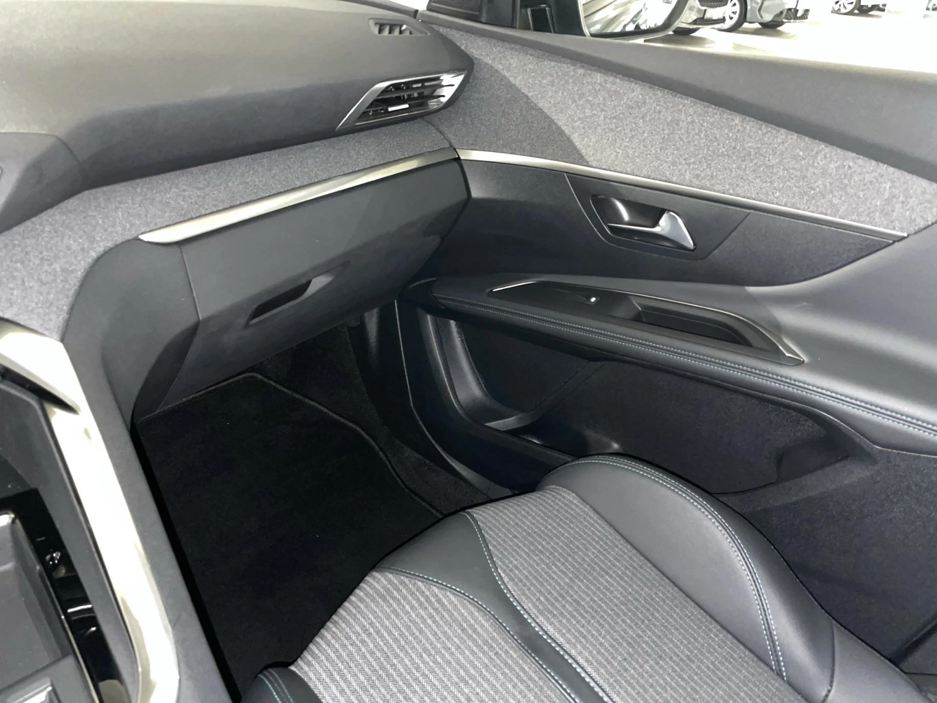 Peugeot-3008-image-8