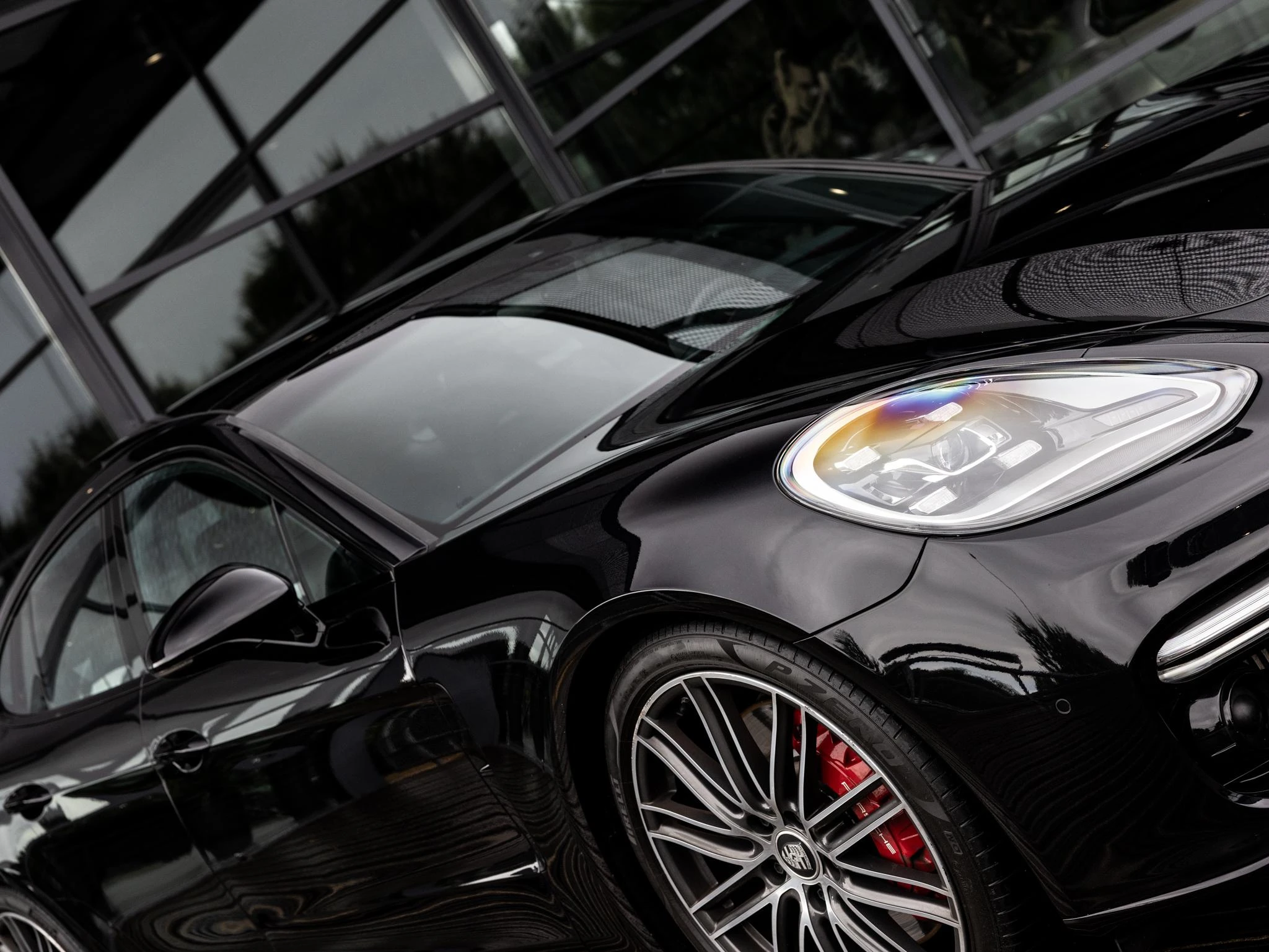 Porsche-Panamera-image-26