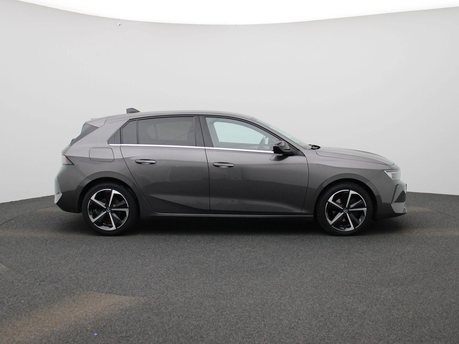 Opel-Astra-image-5