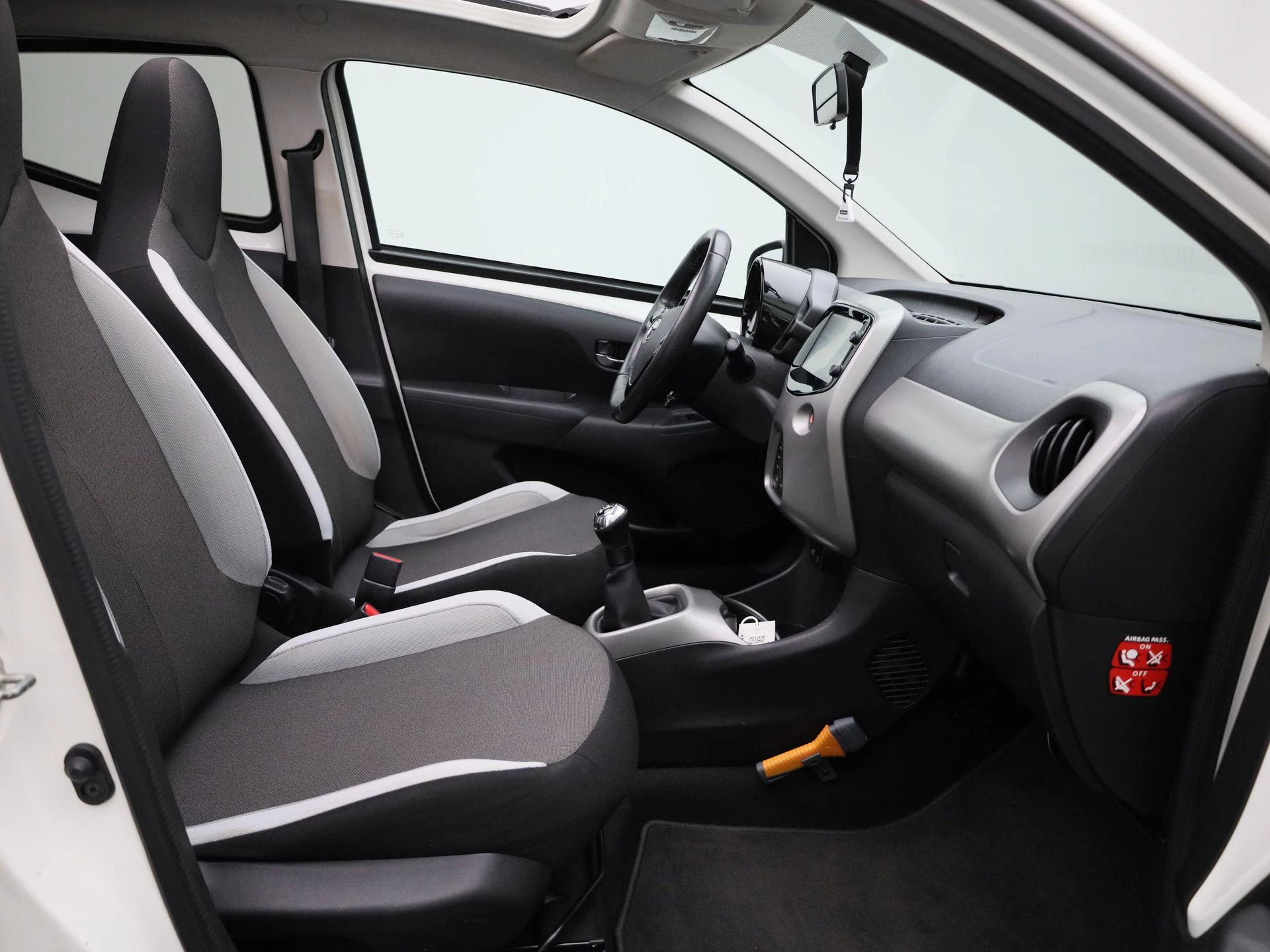 Toyota Aygo 1.0 VVT-i x-wave