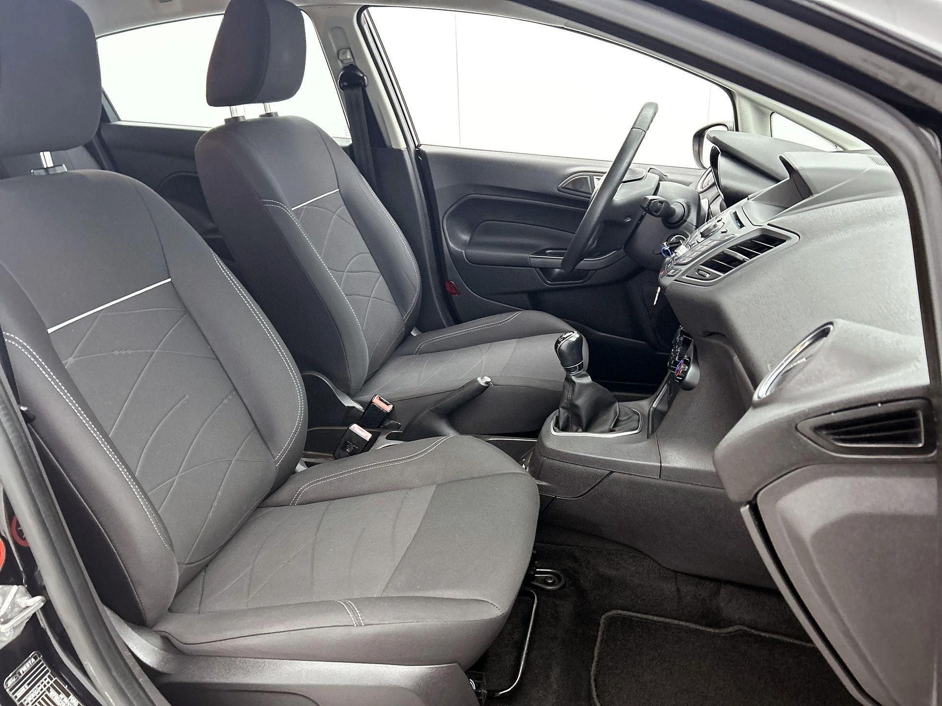 Ford-Fiesta-image-30
