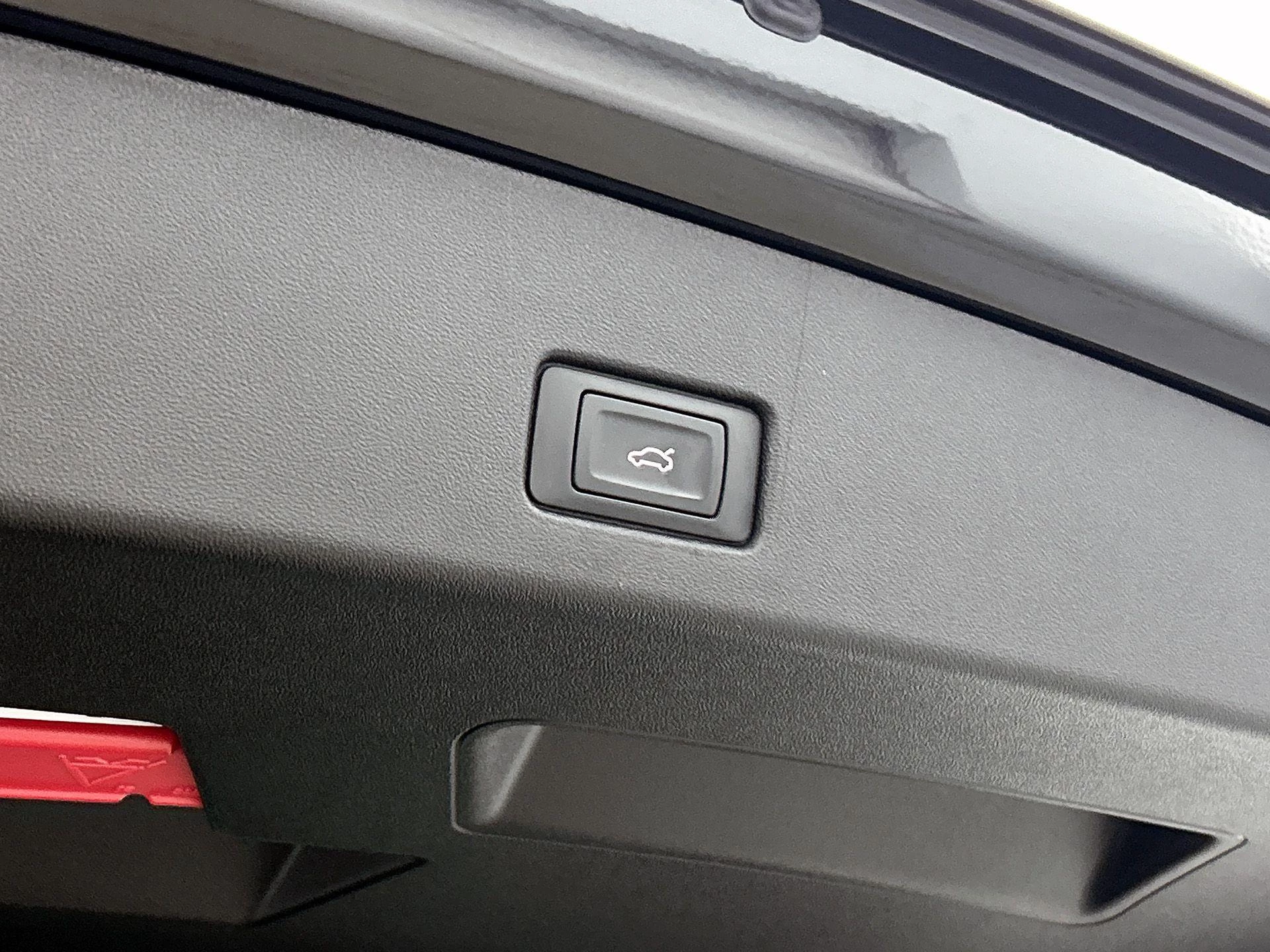 Audi-Q4 e-tron-image-21