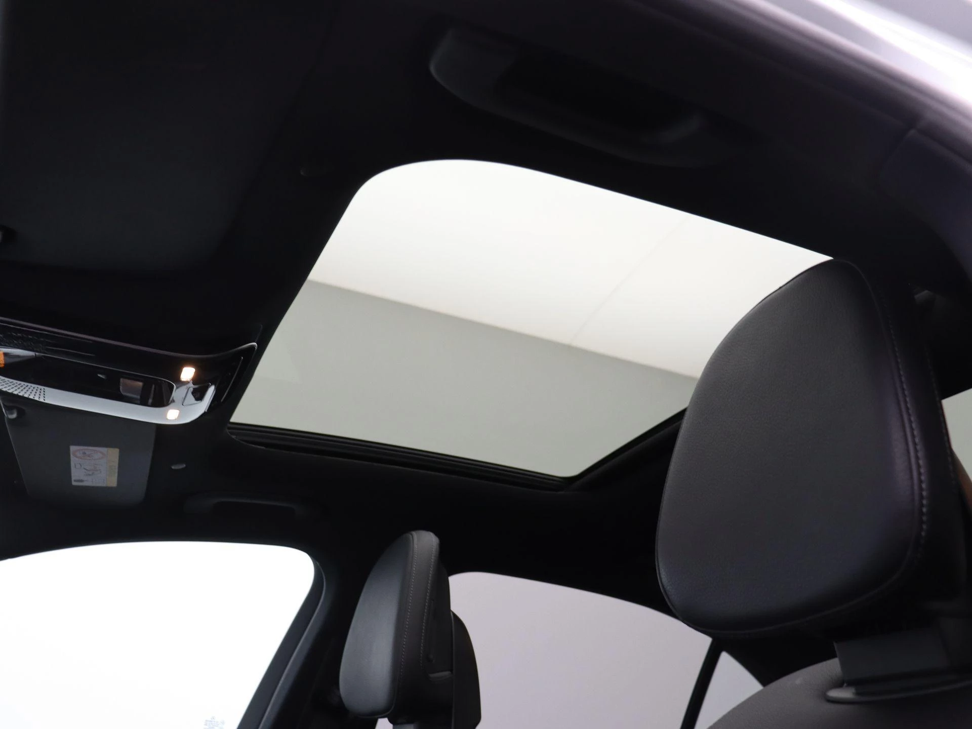 Mercedes-Benz Classe C 300 4M AMG Line Berline + LEDER + BURMESTER + PANO + HEAD UP + DIG LIGHT +