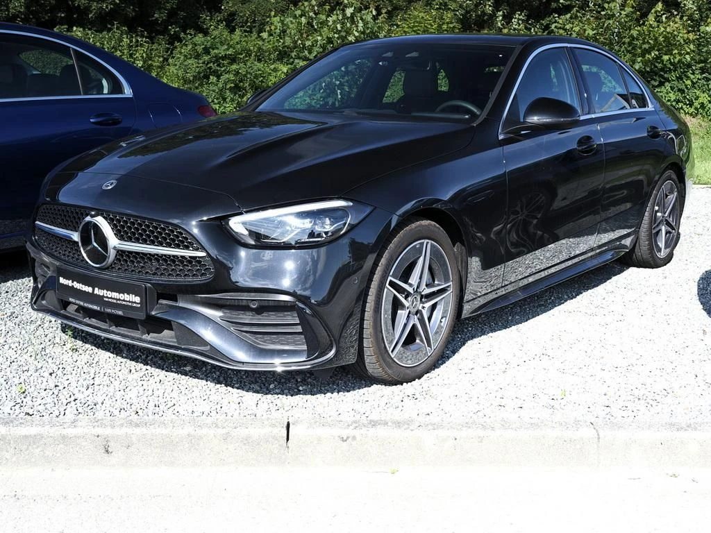 Mercedes-Benz-C-Klasse 300-image-7