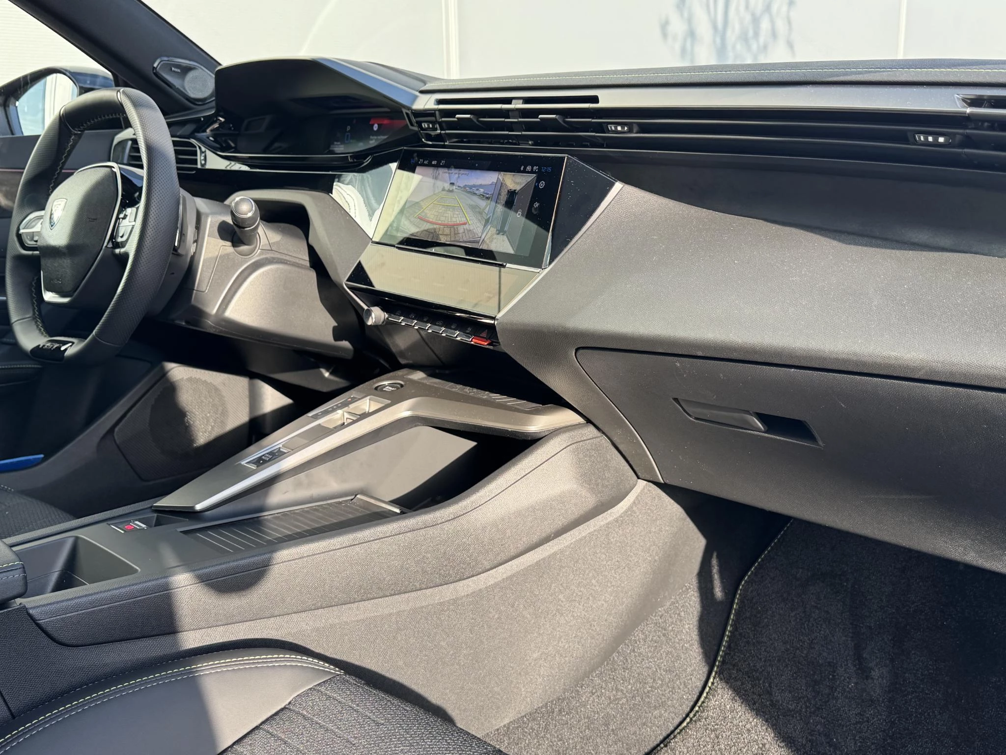 Peugeot-308-image-30