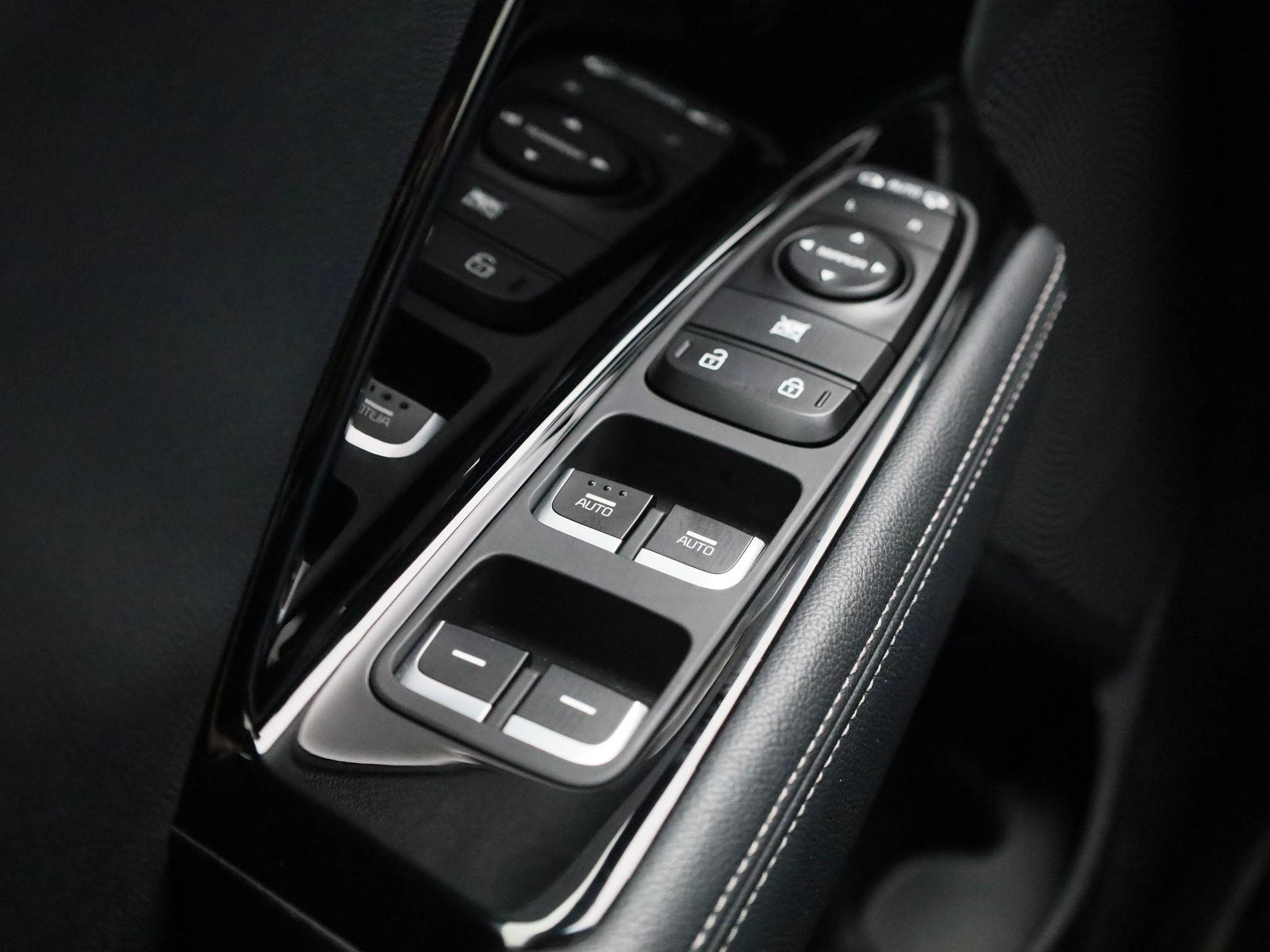 Kia-Niro-image-30