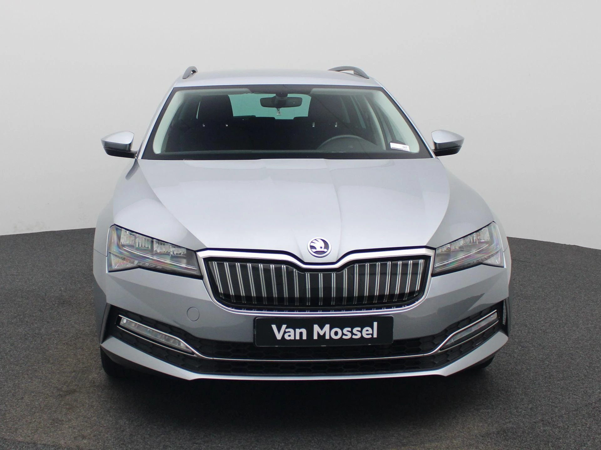 Škoda-Superb-image-2