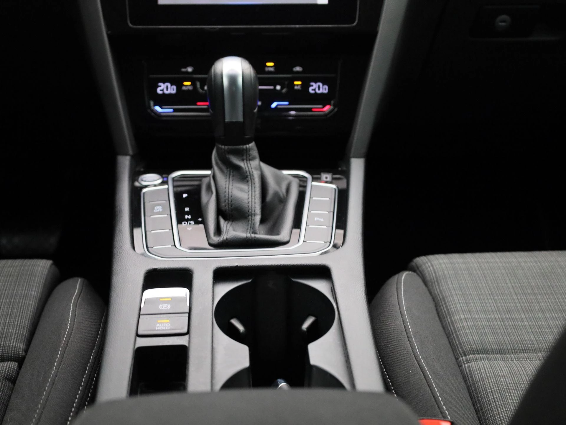 Volkswagen Passat Variant 1.5 TSI Business | 150 PK |