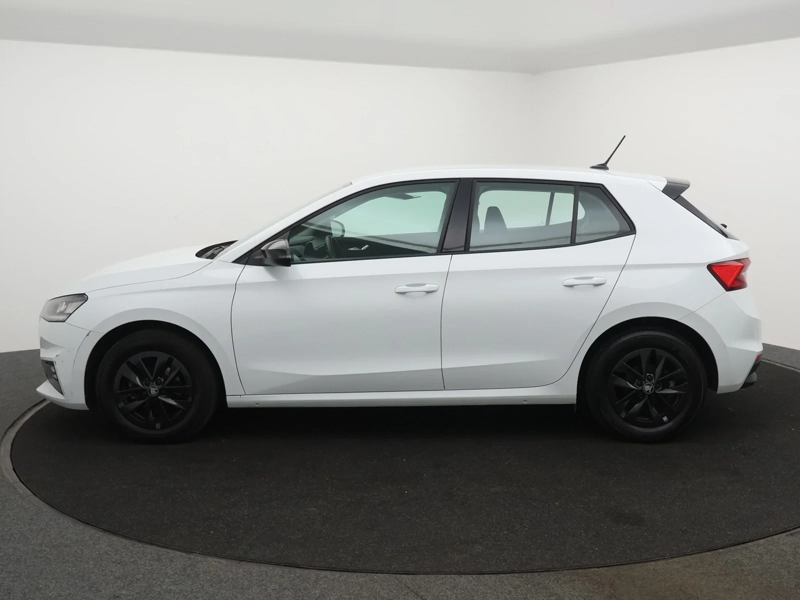 Škoda Fabia Fabia Selection 1.0i 80PK *VIRTUAL COCKPIT*CAMERA*PDC*APP-CONNECT*PDC*CRUISE*...*