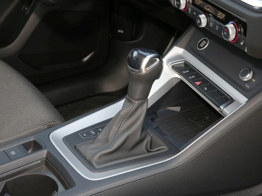 Audi-Q3-image-13