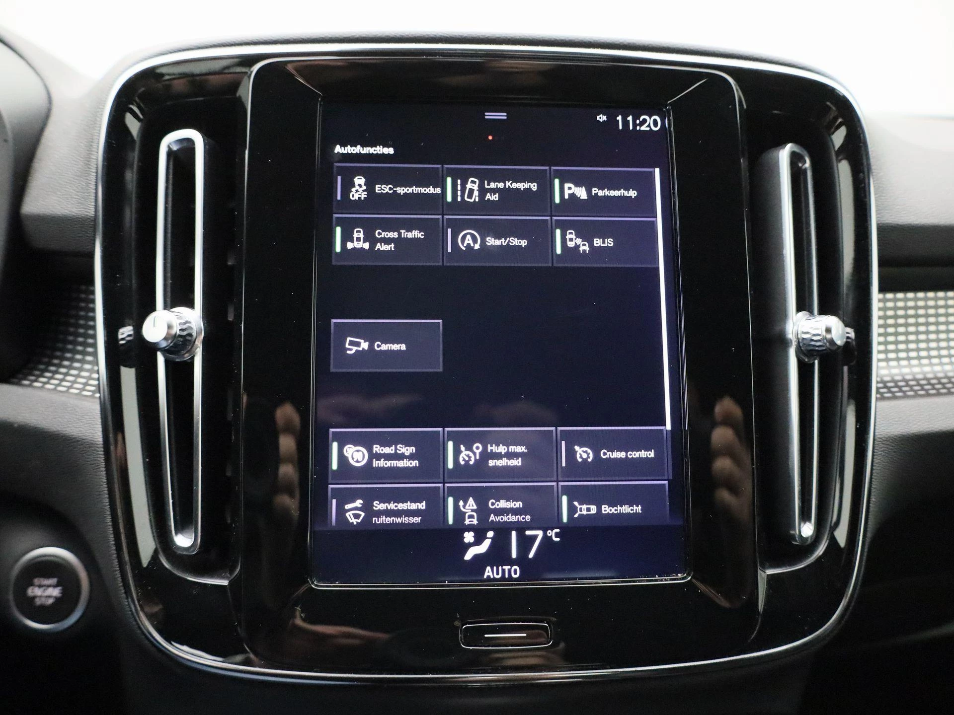 Volvo-XC40-image-14