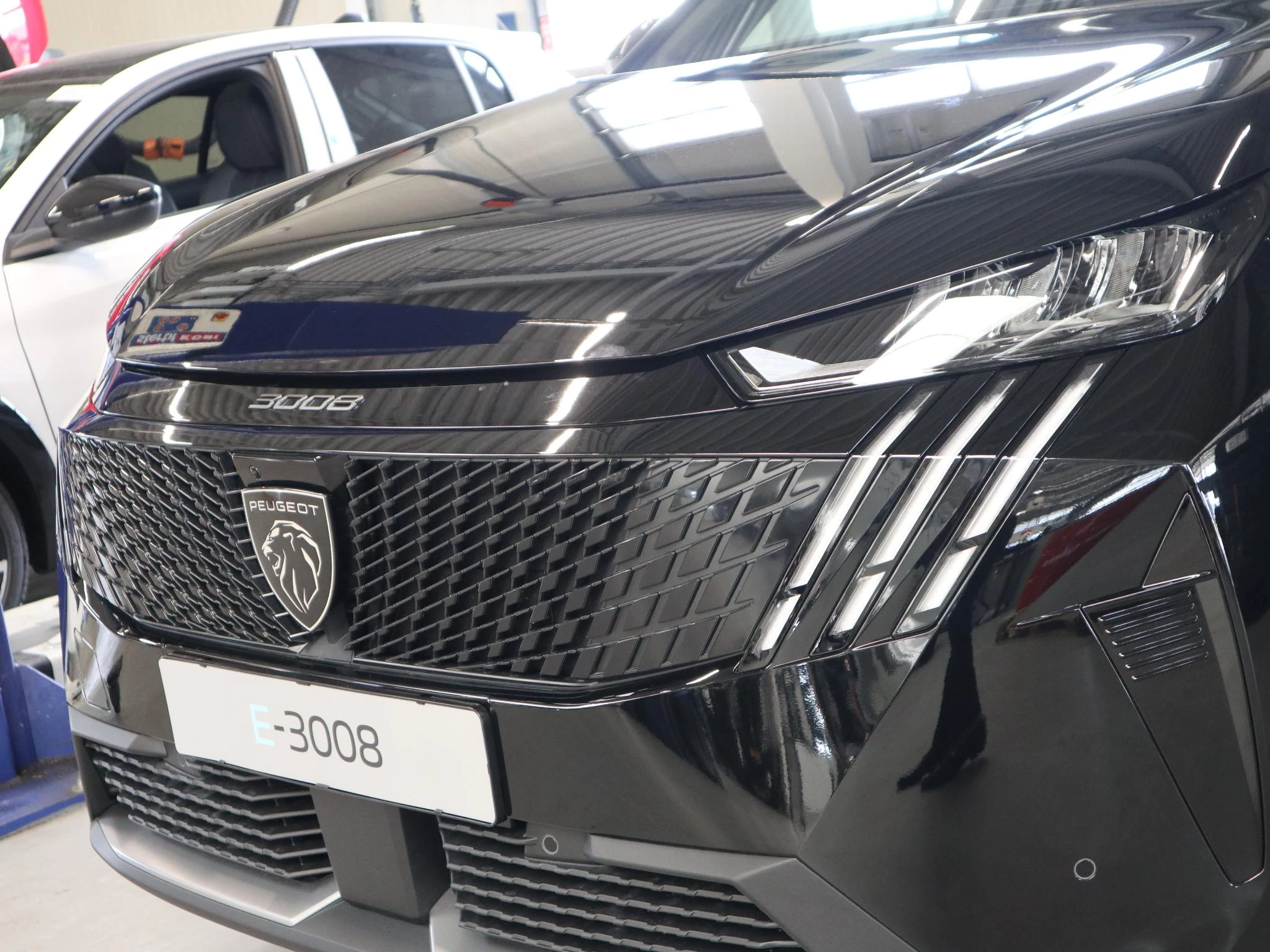 Peugeot 3008 Plug-in Hybrid 195 Allure
