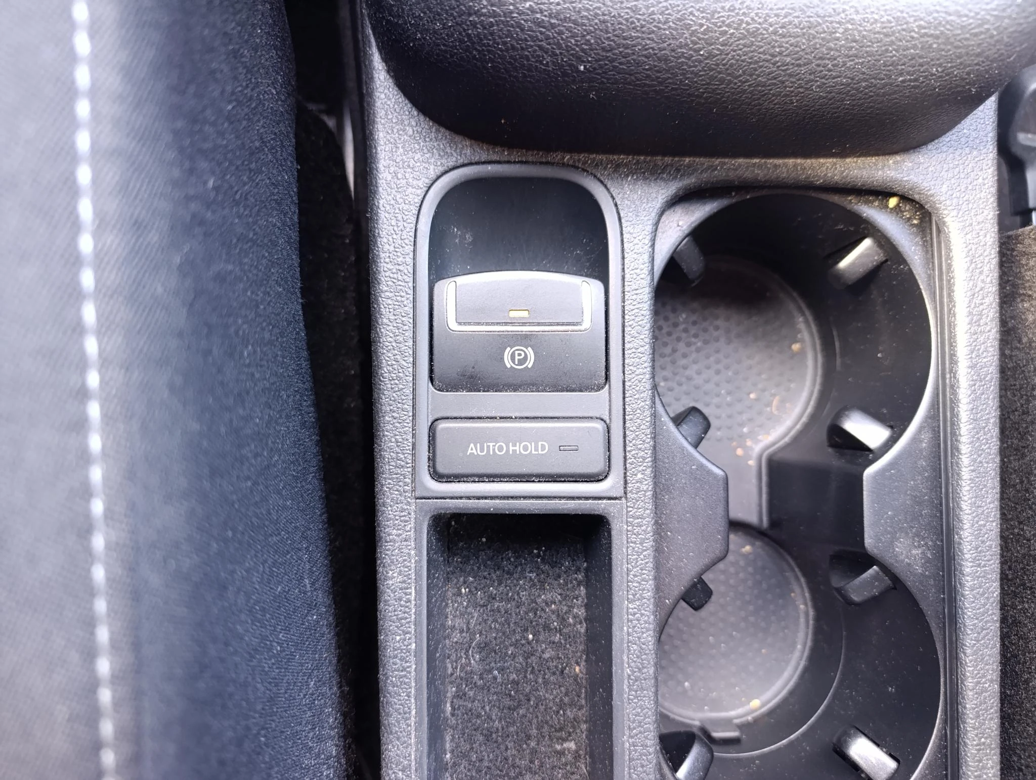 Volkswagen-Tiguan-image-19