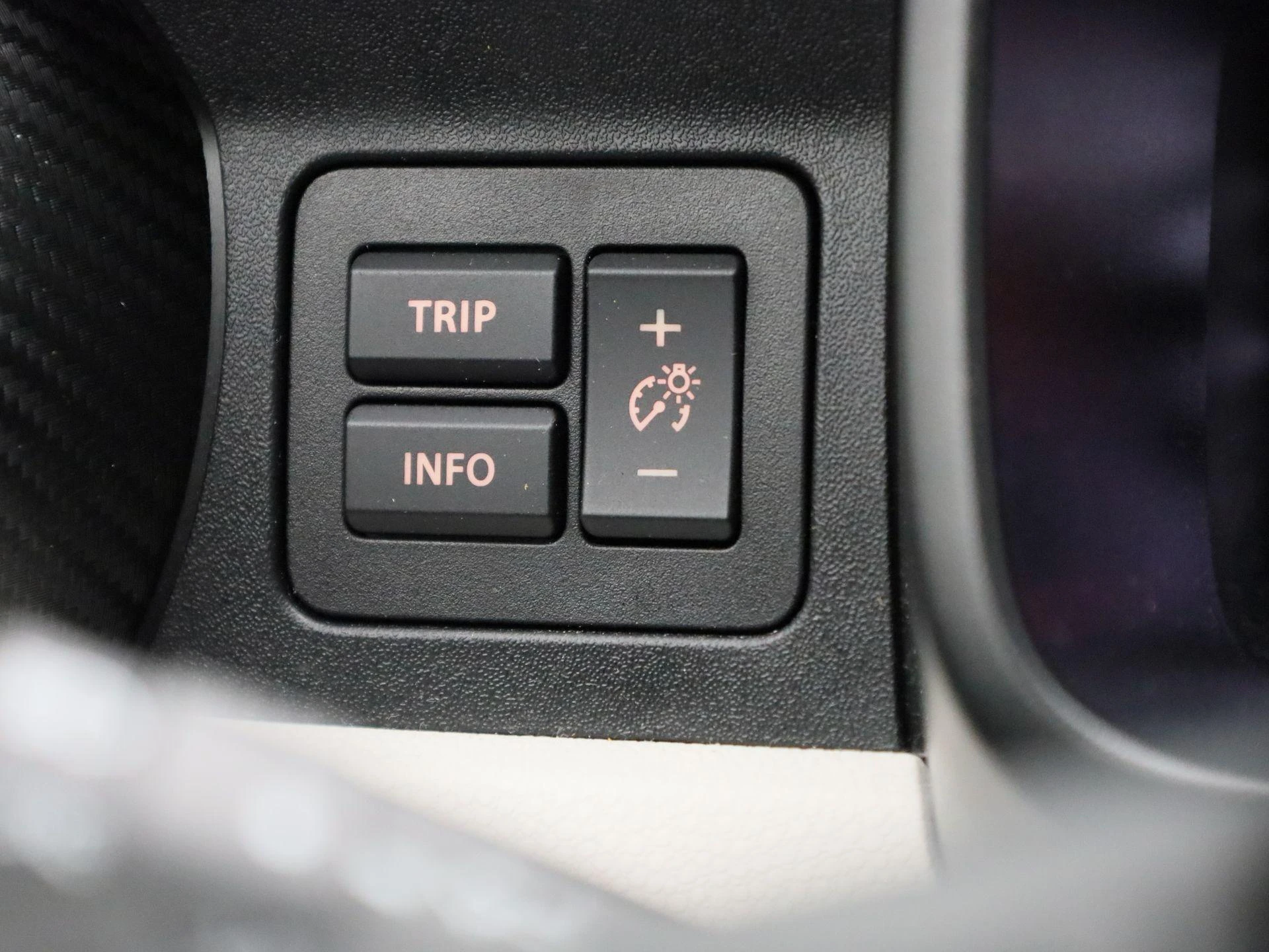 Suzuki-Ignis-image-22