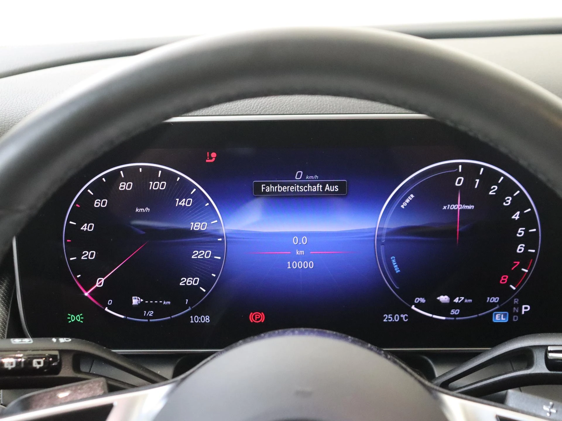 Mercedes-Benz-GLC-image-11