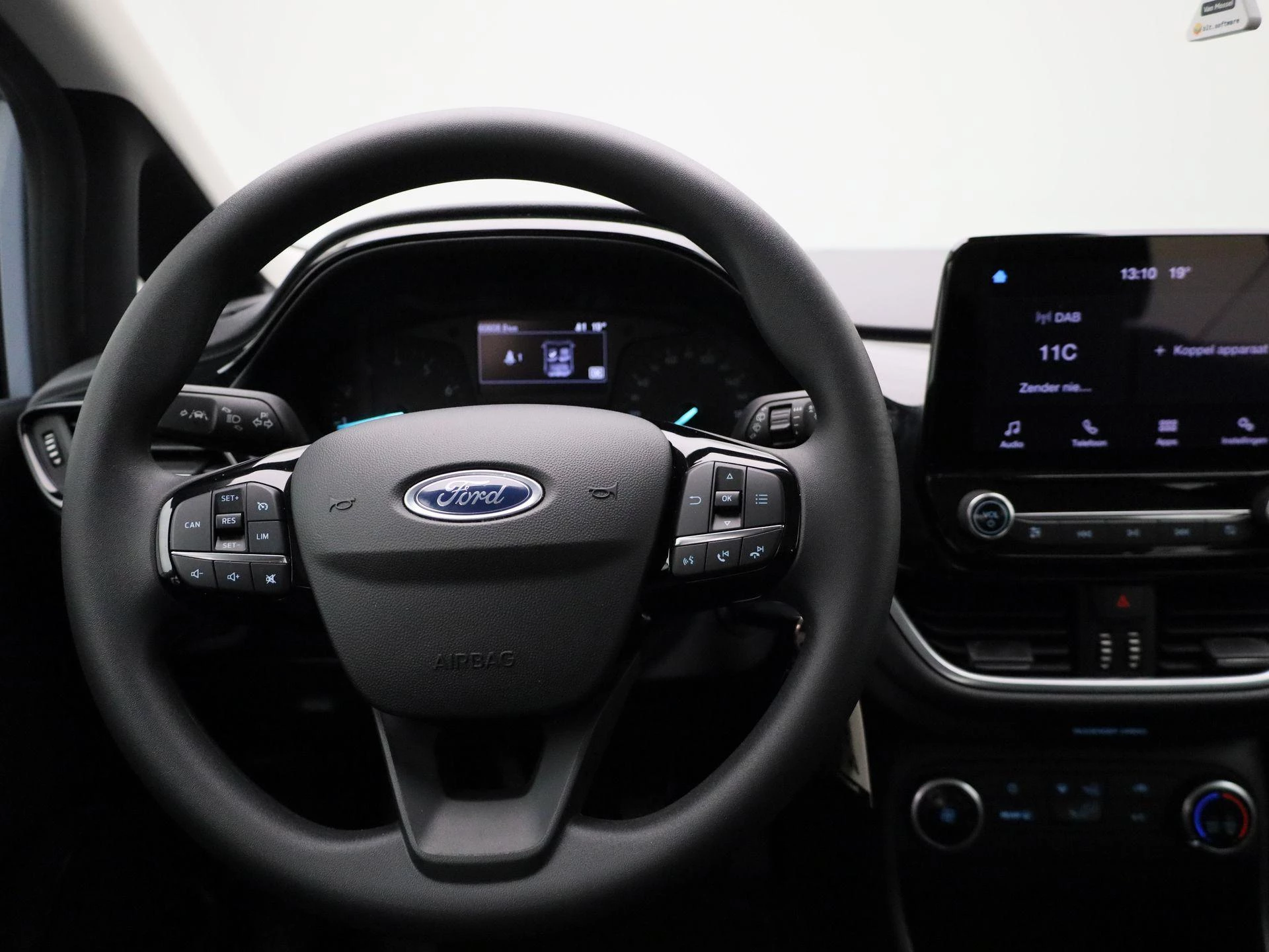 Ford-Fiesta-image-6
