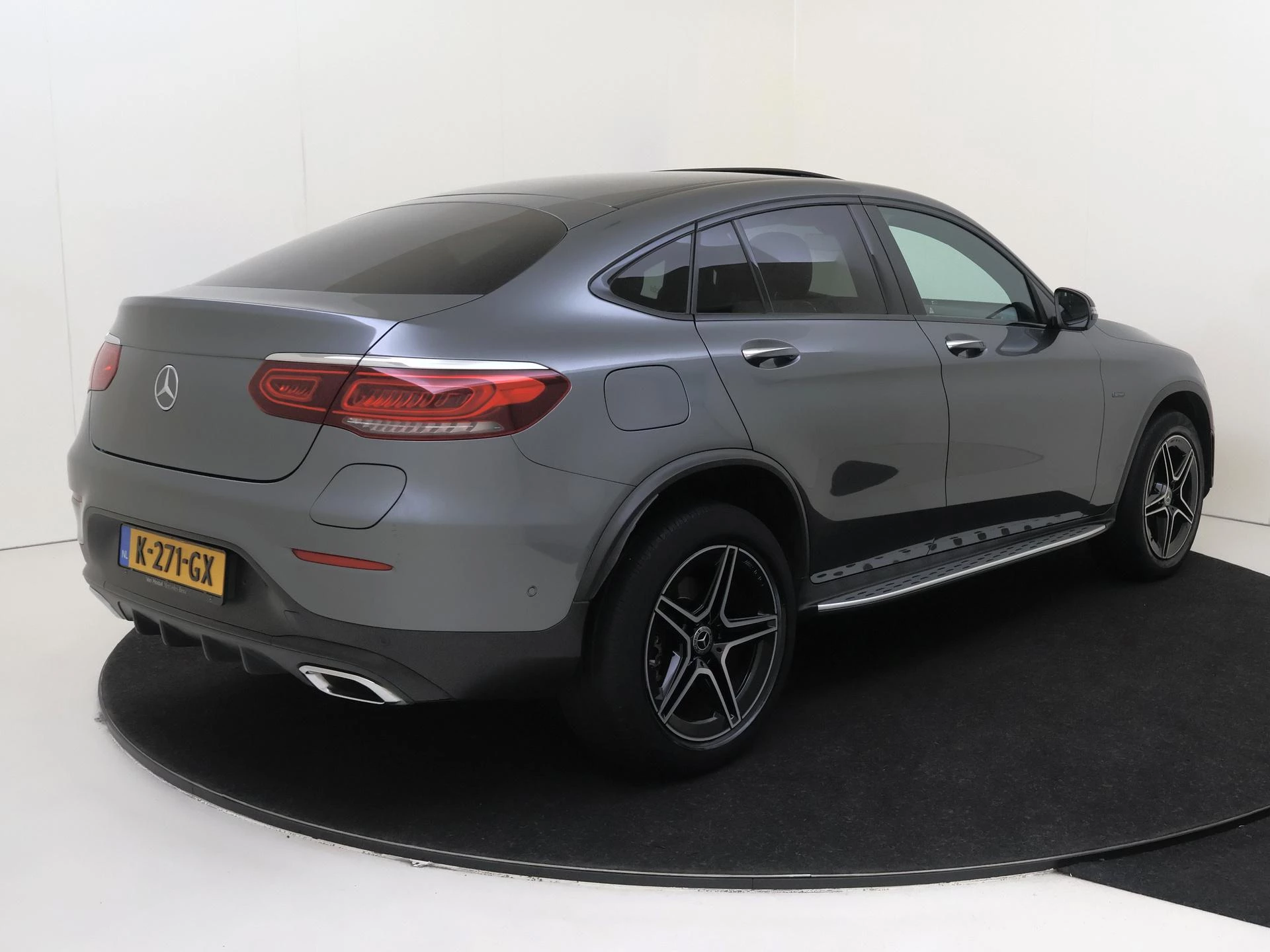 Mercedes-Benz-GLC-image-3