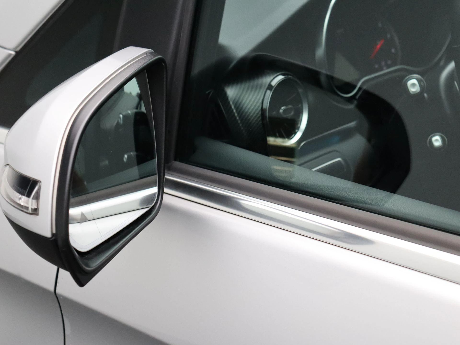 Mercedes-Benz-Classe V-image-7