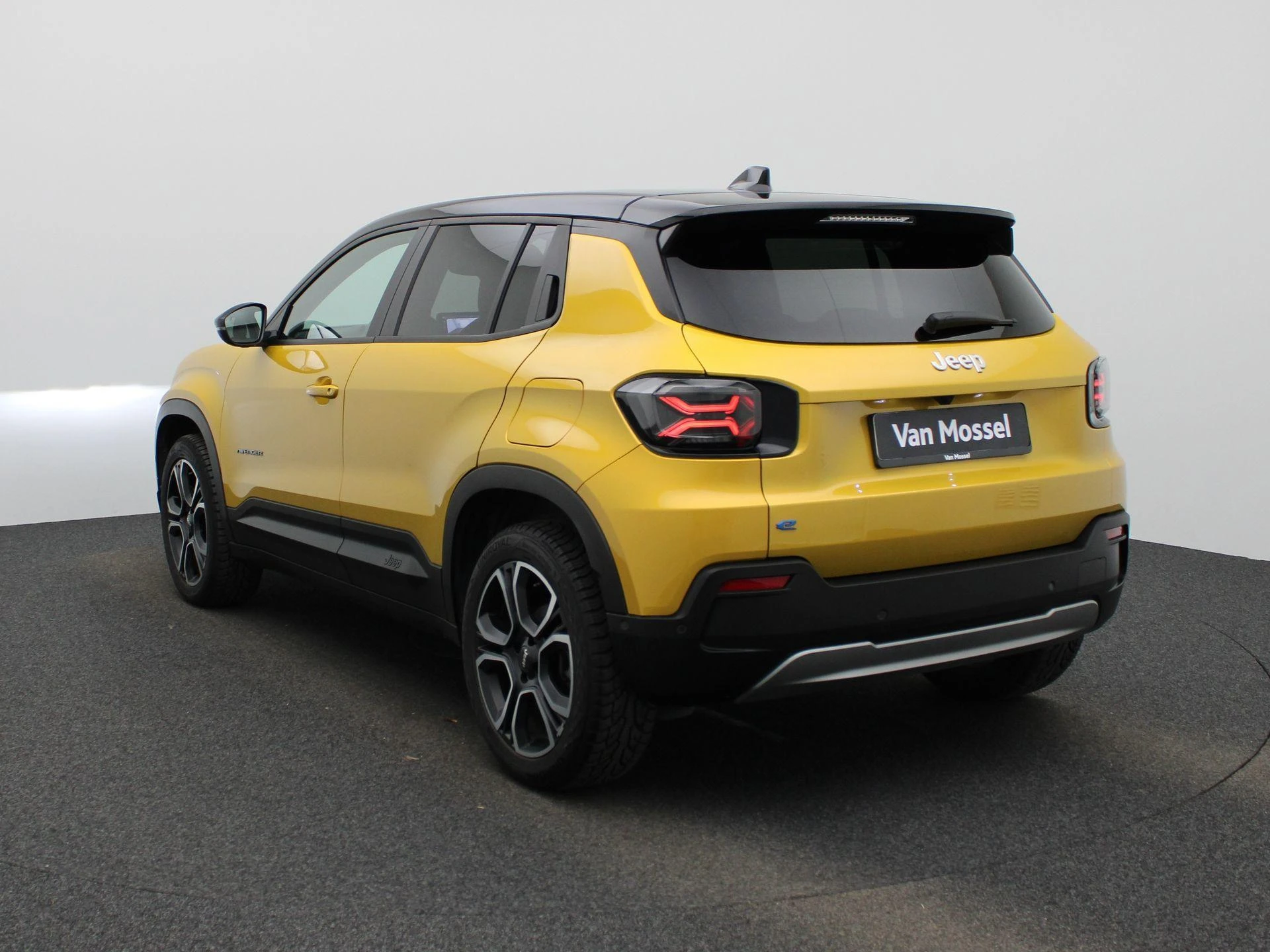 Jeep-Avenger-image-1
