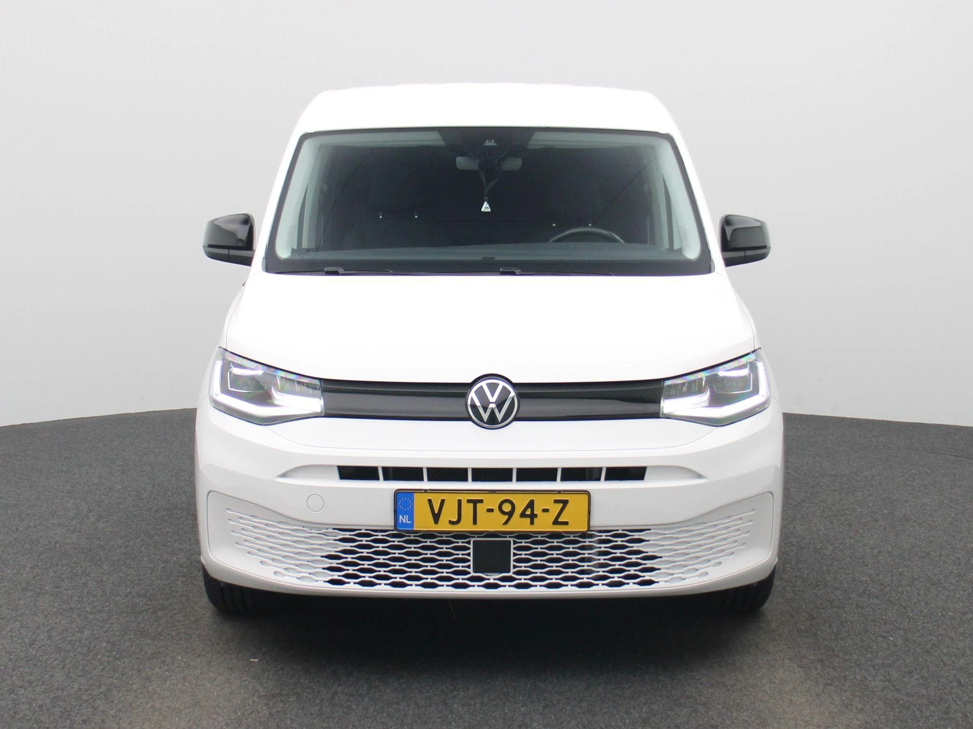 Volkswagen-Caddy-image-2