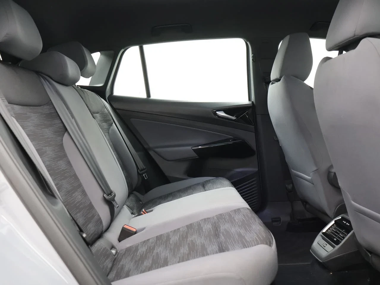 Volkswagen-ID.4-image-4