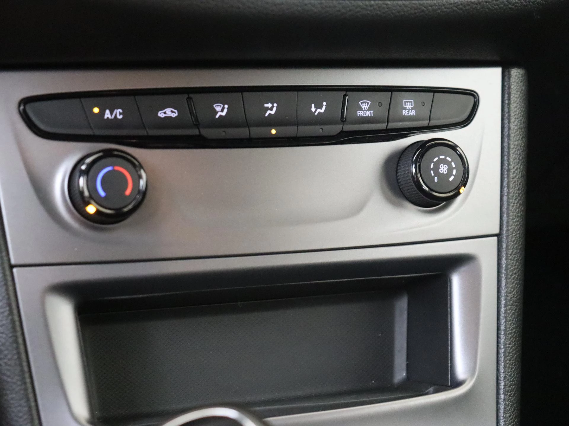 Opel-Astra-image-18