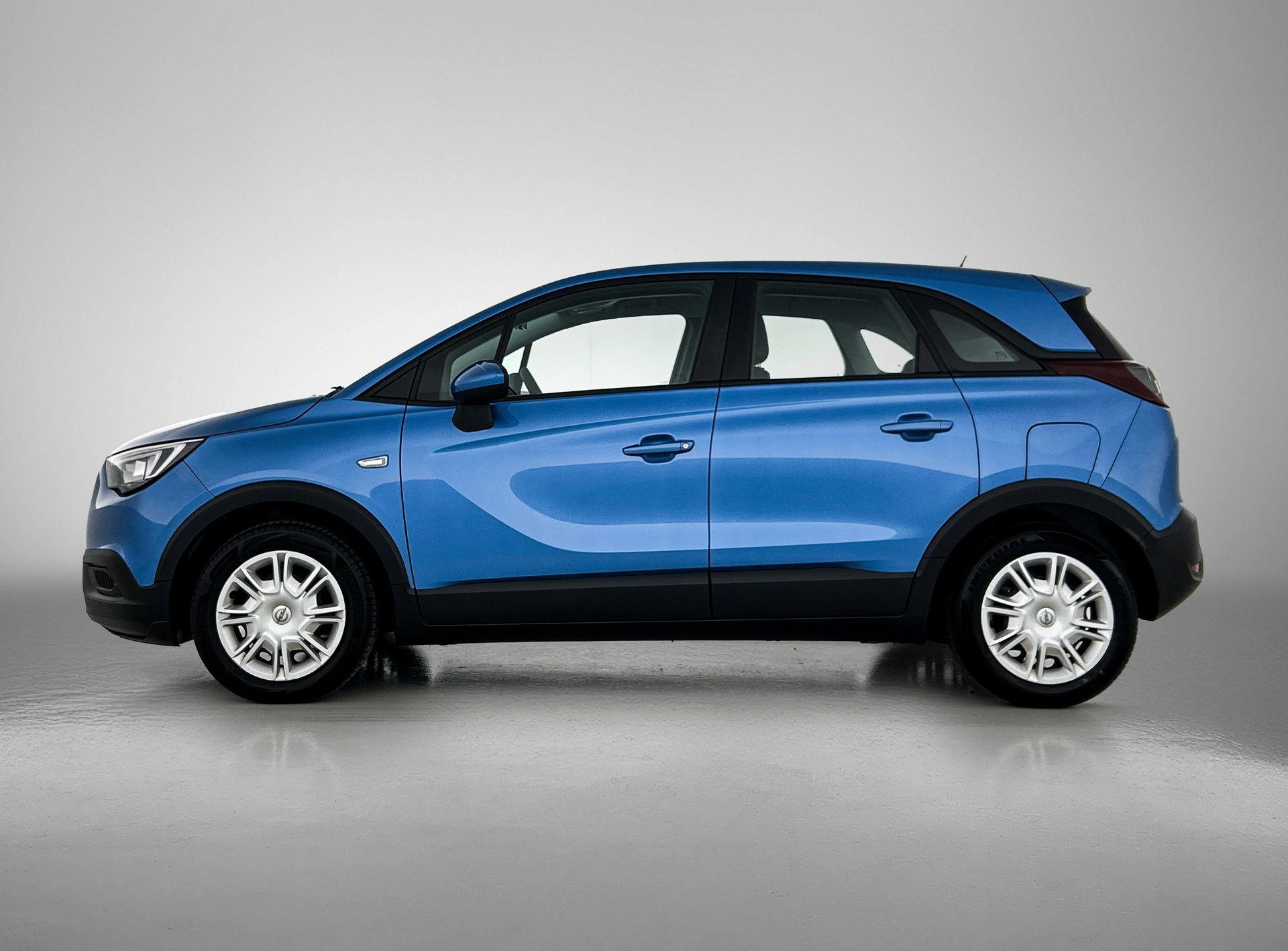 Opel-Crossland X-image-1