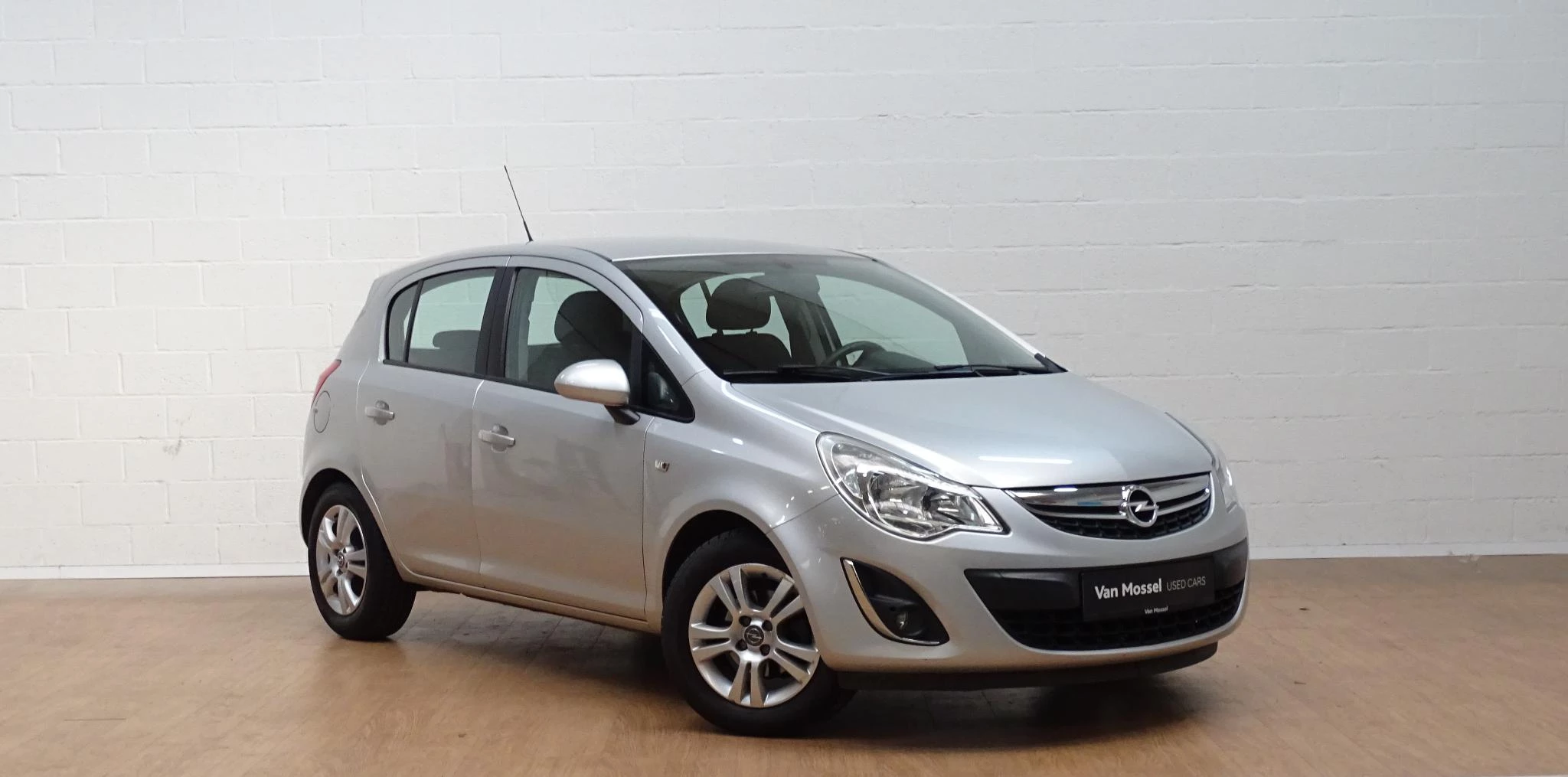 Opel Corsa 1.2 Enjoy
