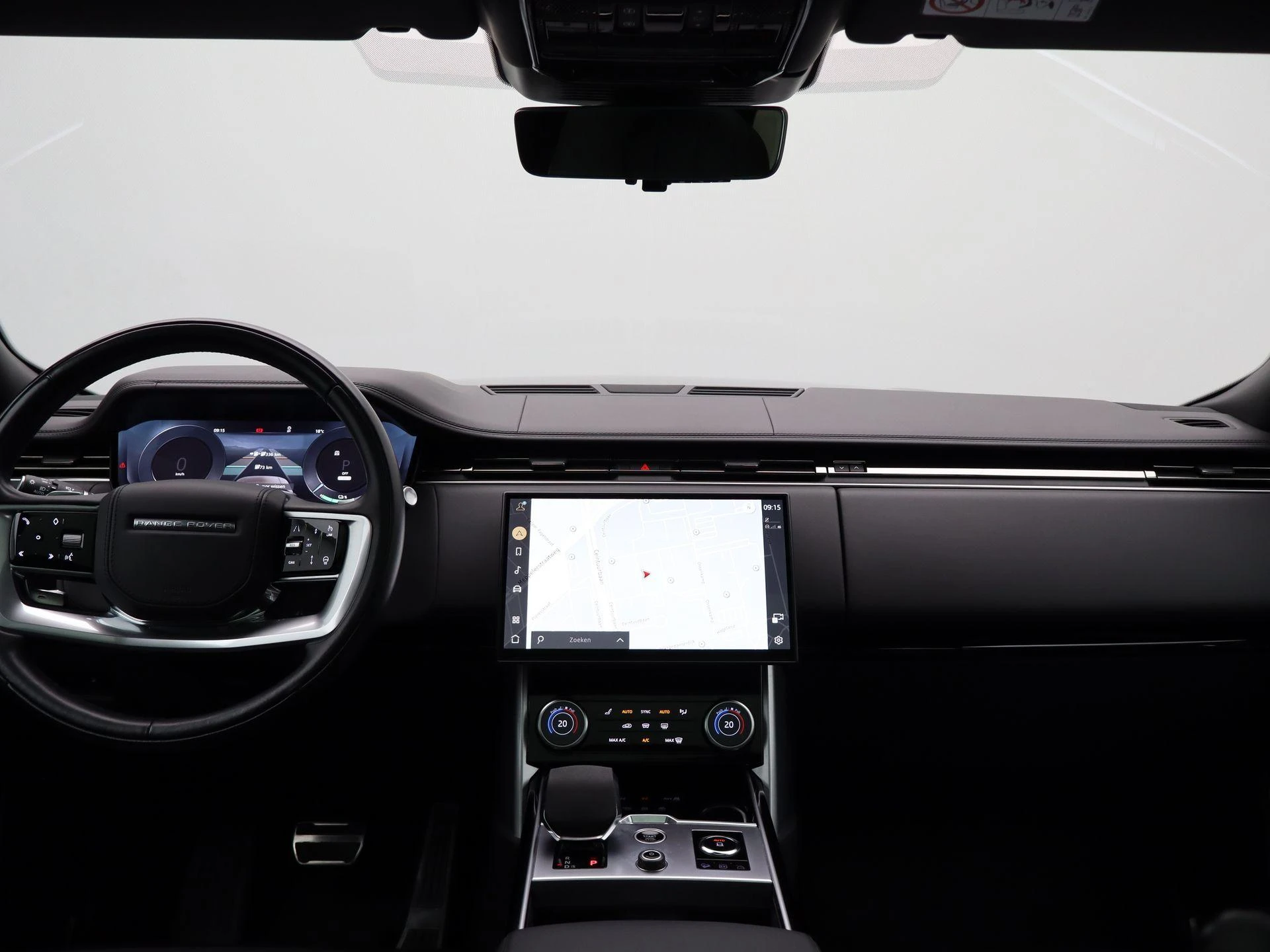 Land Rover-Range Rover-image-40