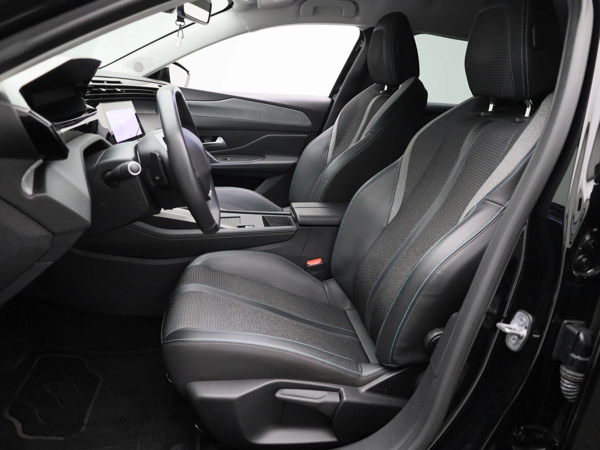 Peugeot-308-image-10