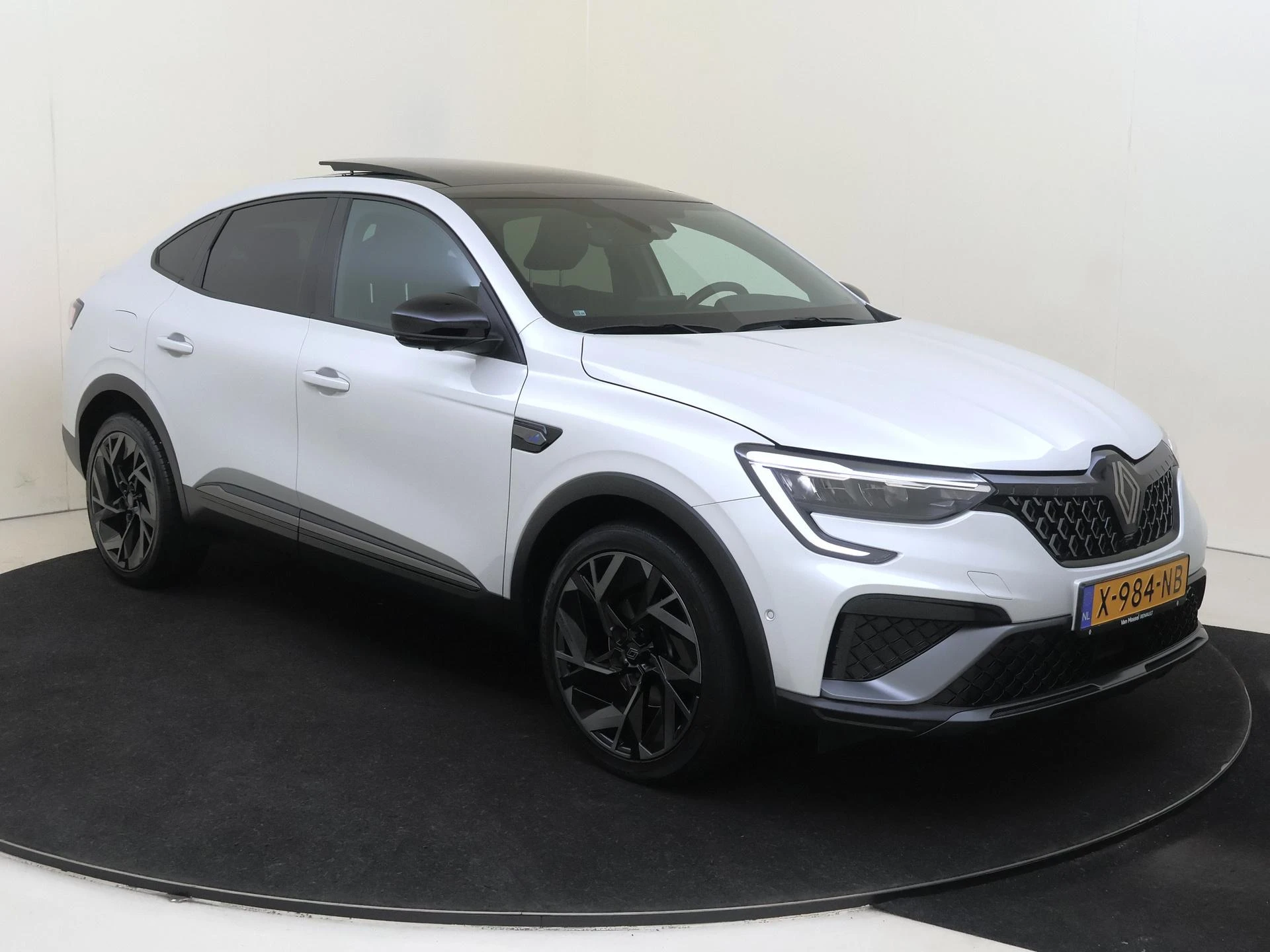 Renault-Arkana-image-1