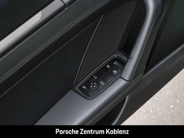 Porsche 911 992 -2 Carrera 4S carrera