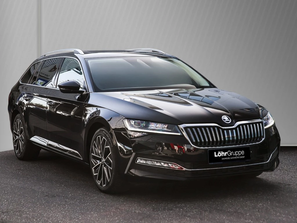 Škoda Superb Combi 2.0 TDI DSG L&K 4x4 Navi/Pano/RFK