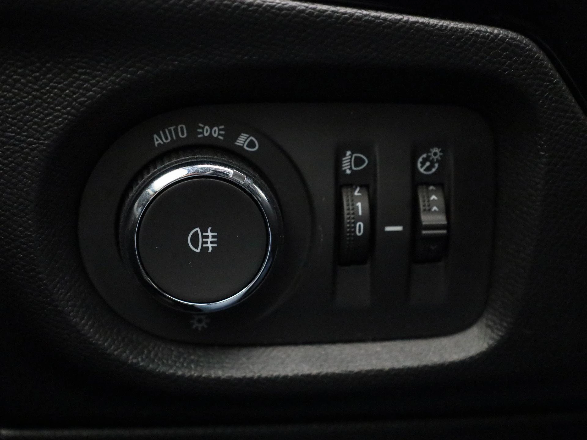 Opel-Corsa-image-23
