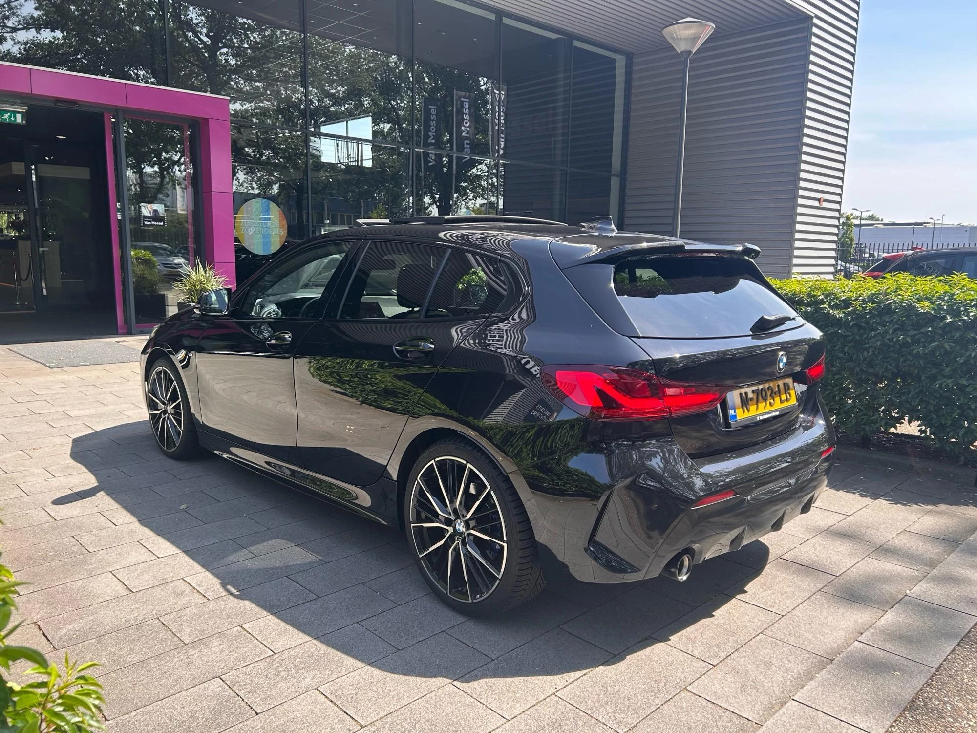 BMW 1 Serie 118i High Executive Edition