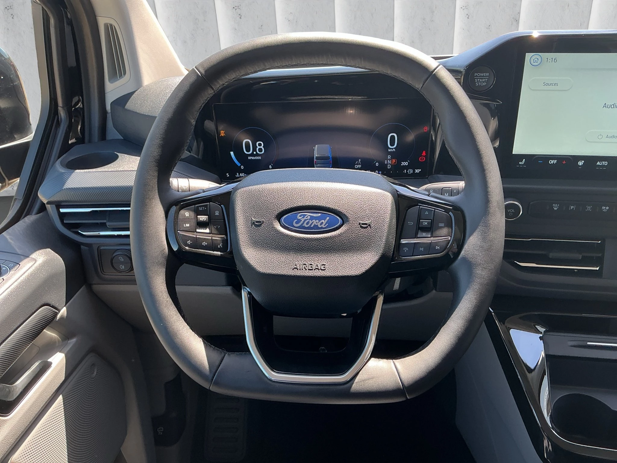 Ford-Transit Custom-image-12