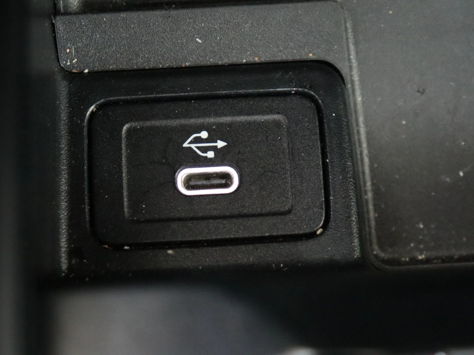 Mercedes-Benz-A-Klasse-image-24