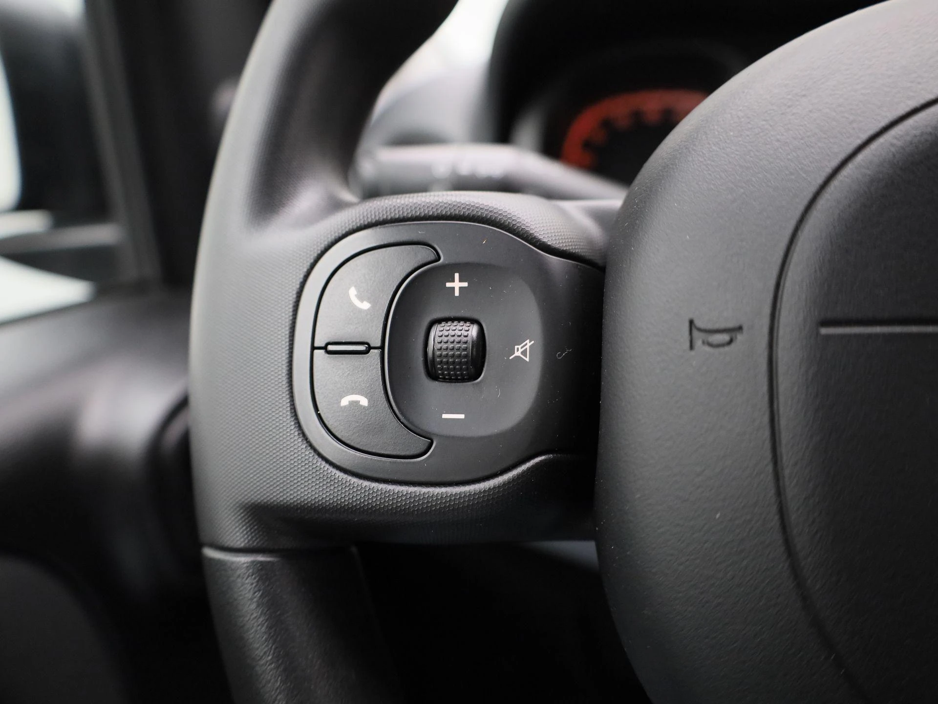 Fiat-Panda-image-16