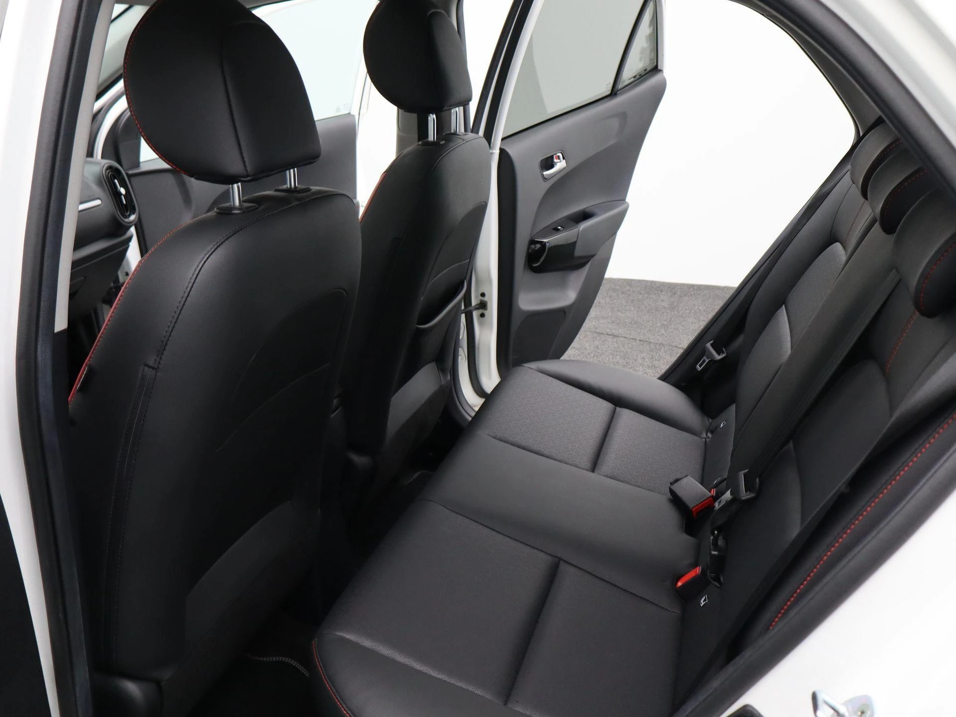 Kia-Picanto-image-13