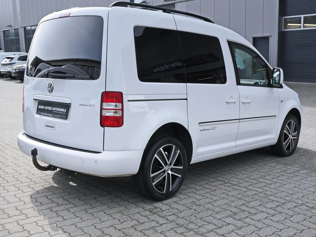 Volkswagen-Caddy-image-5