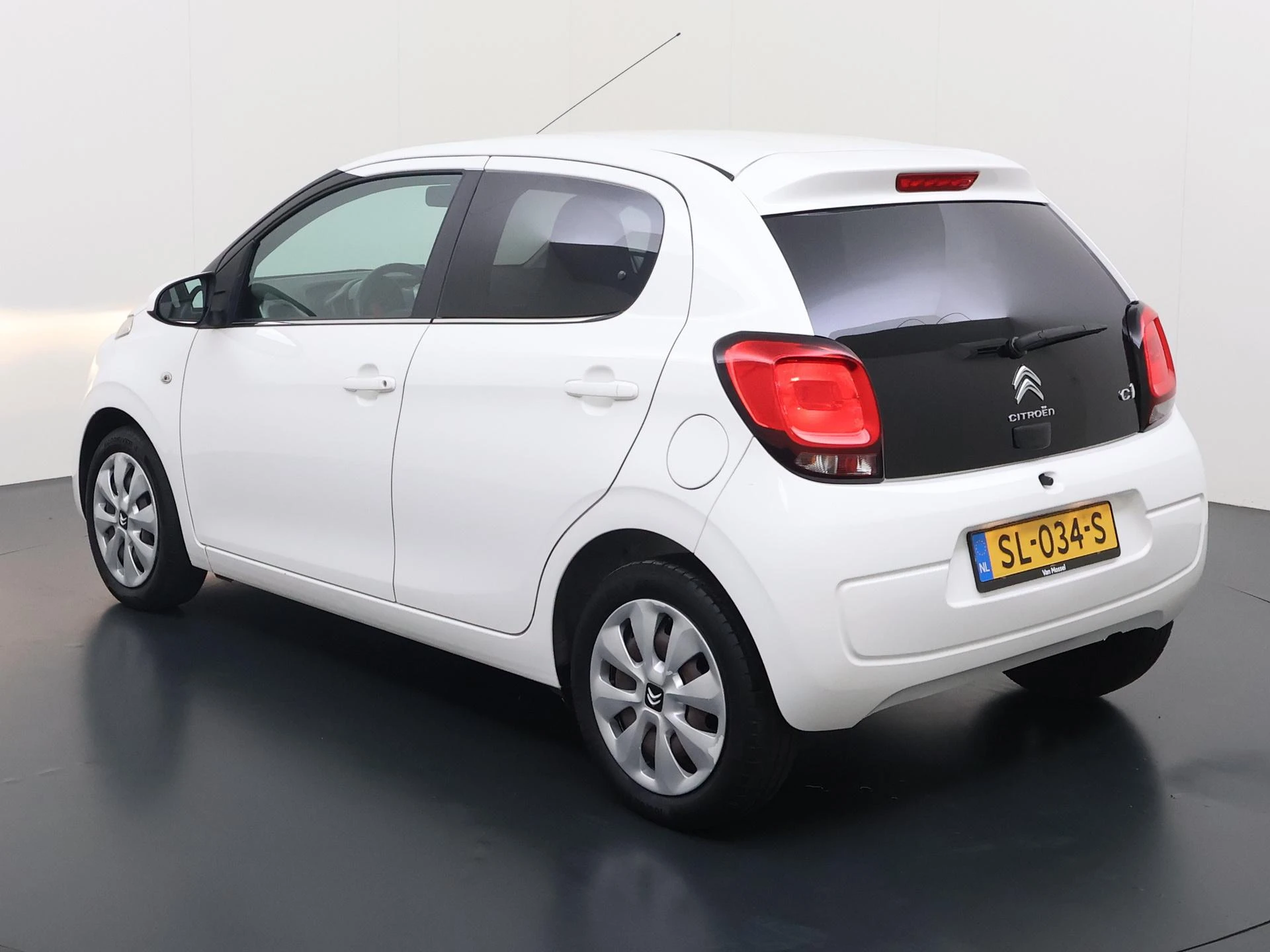 Citroën-C1-image-6