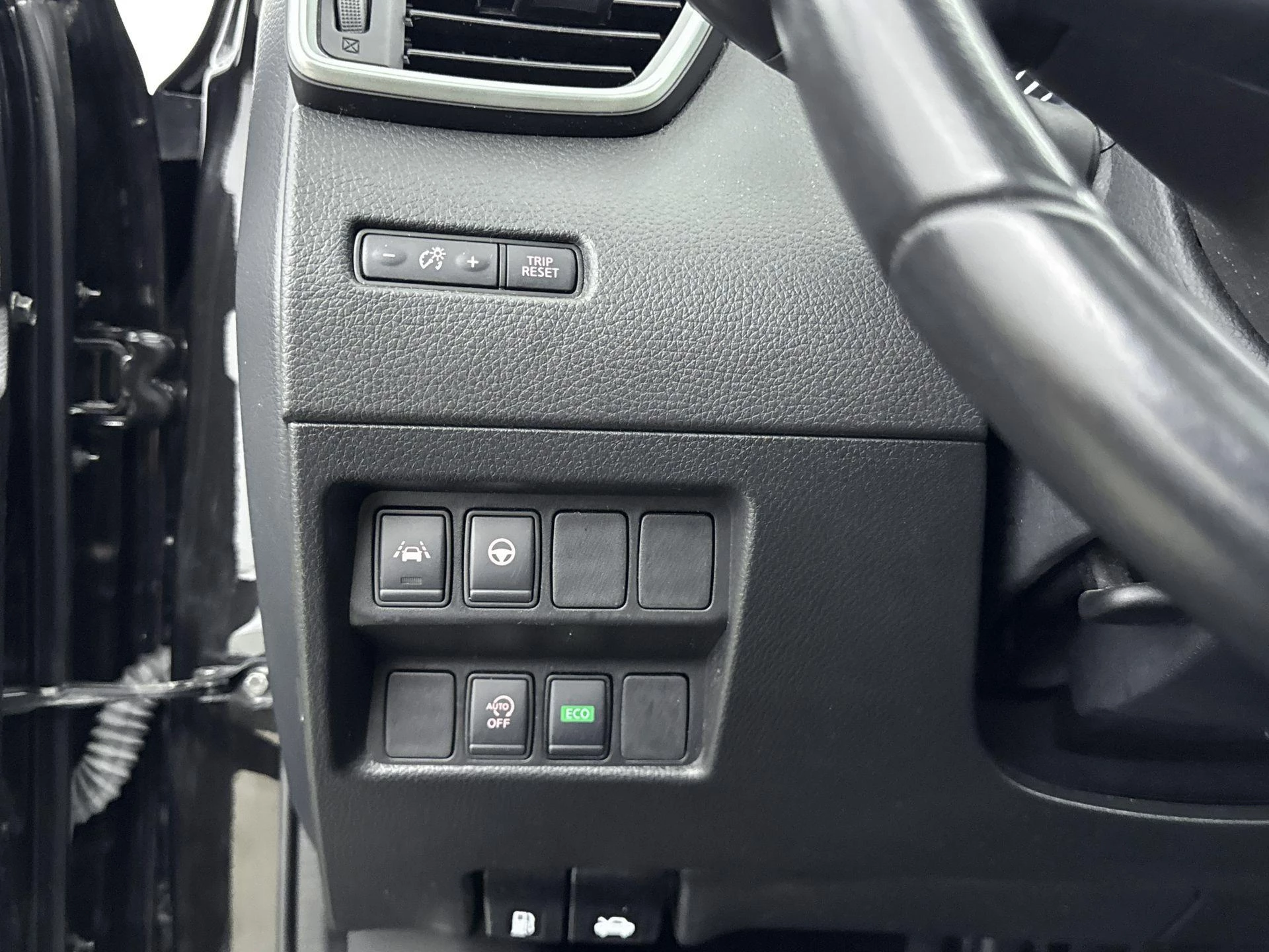 Nissan-QASHQAI-image-28