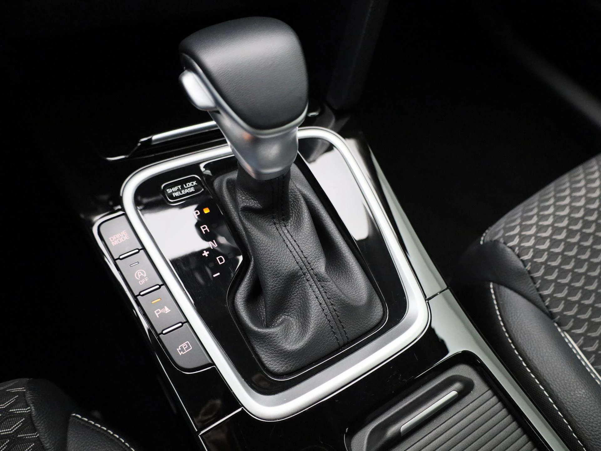 Kia-cee'd-image-21