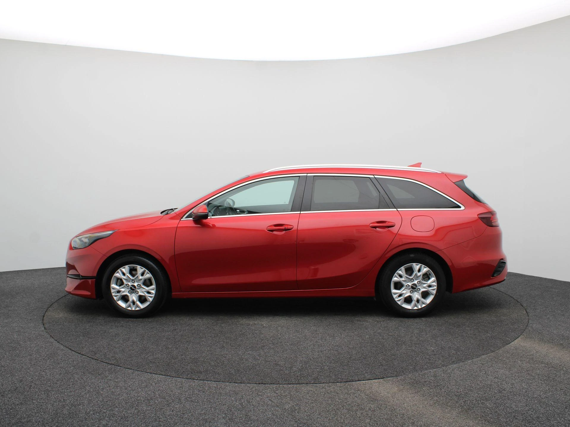 Kia-Ceed Sportswagon-image-3