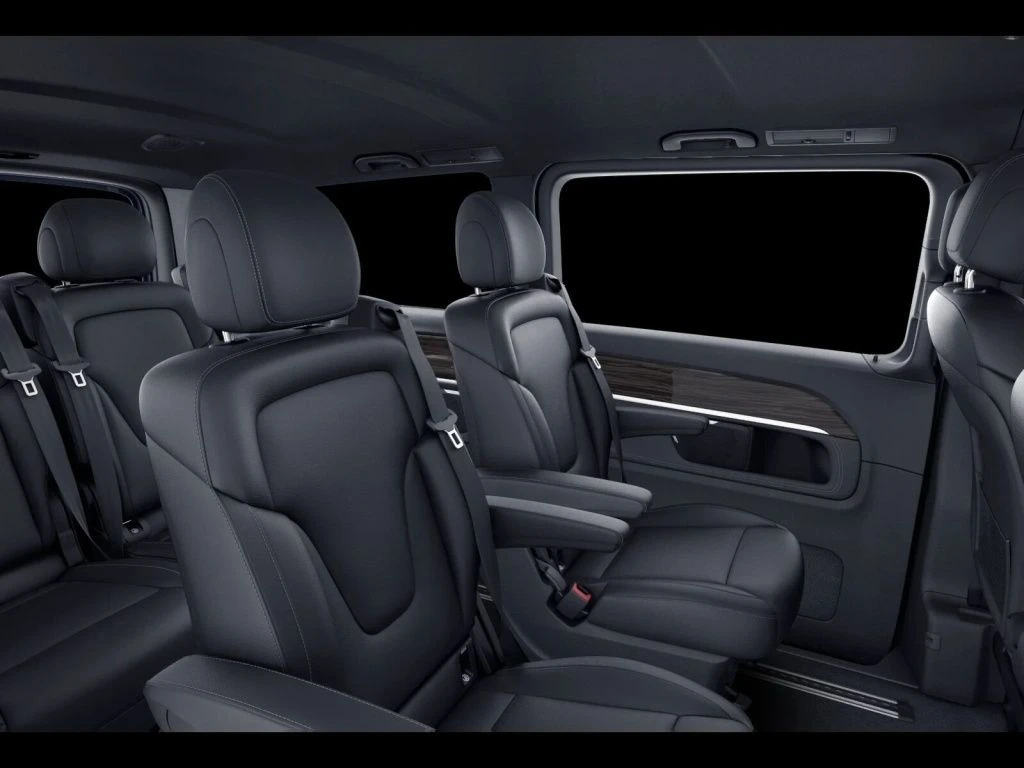 Mercedes-Benz-V-Klasse 250-image-11