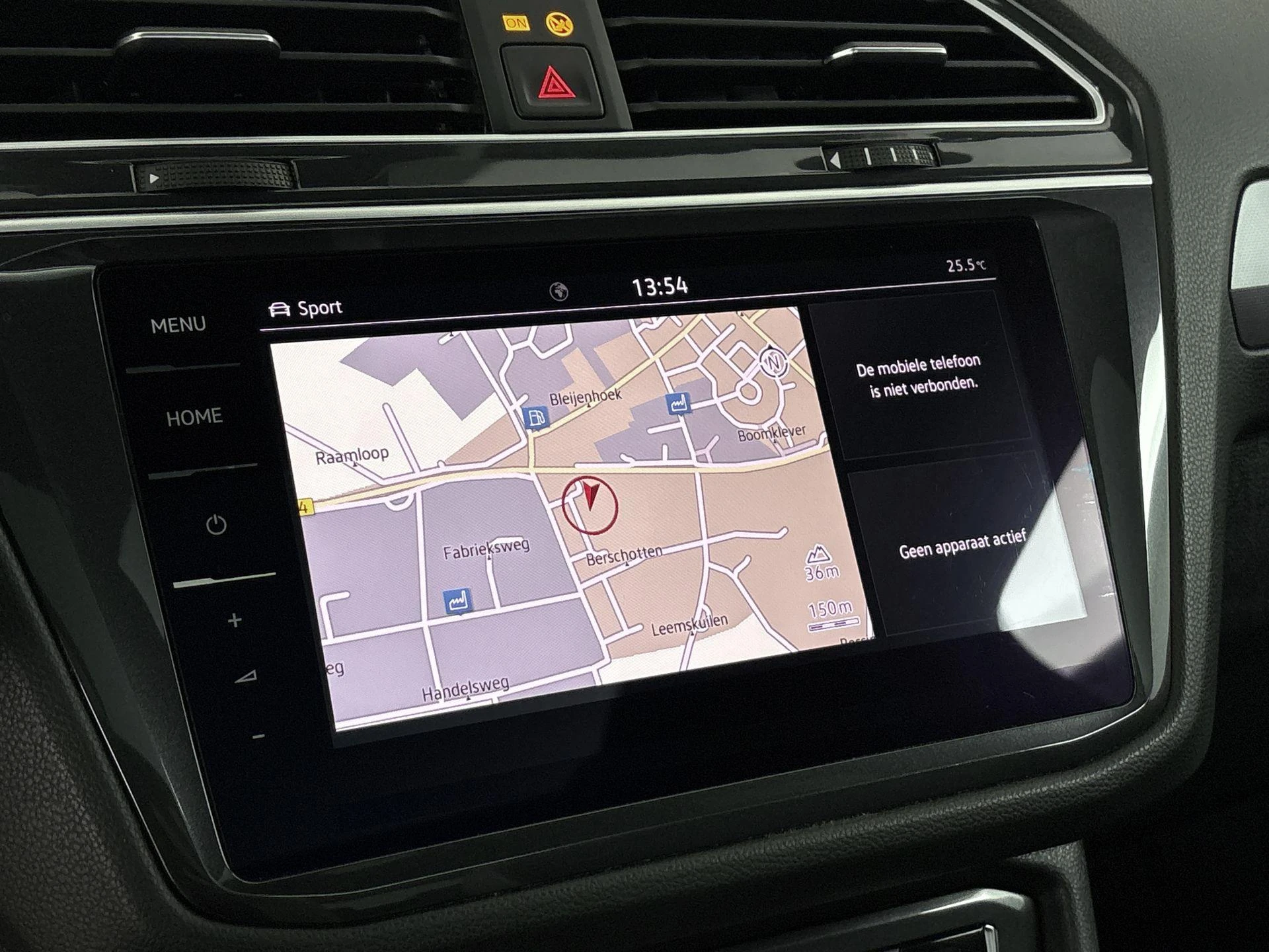Volkswagen-Tiguan-image-6