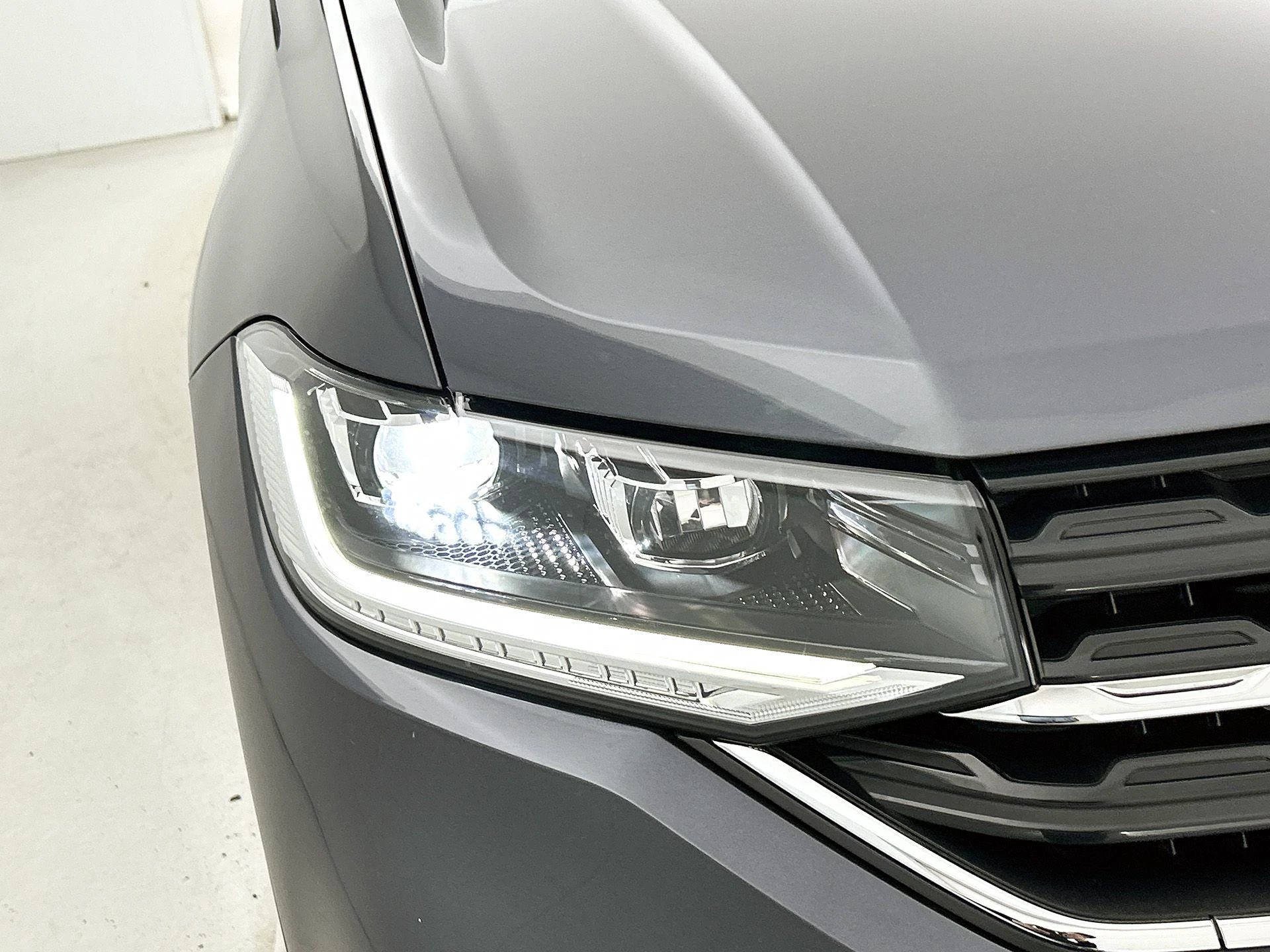Volkswagen-T-Cross-image-16